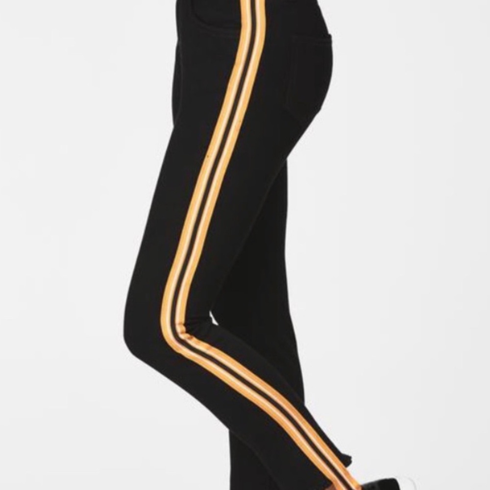 Carmar Jeans with Yellow Side Zipper